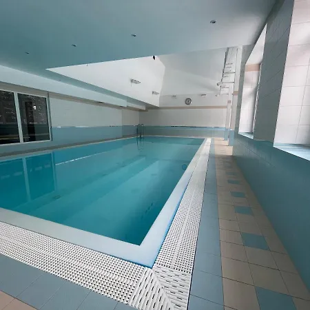 Skiresort Pec Poustevnik 아파트호텔 4*