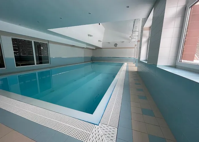 Skiresort Pec Poustevnik Aparthotel 4*