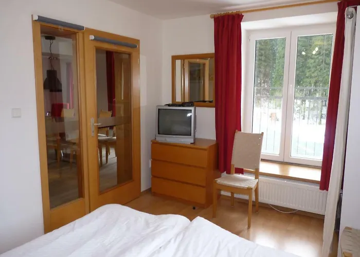 Skiresort Pec Poustevnik 4*