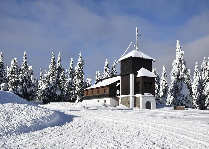 Skiresort Pec Poustevnik Aparthotel