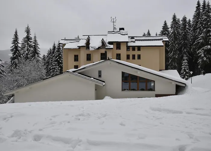 Skiresort Pec Poustevnik Aparthotel